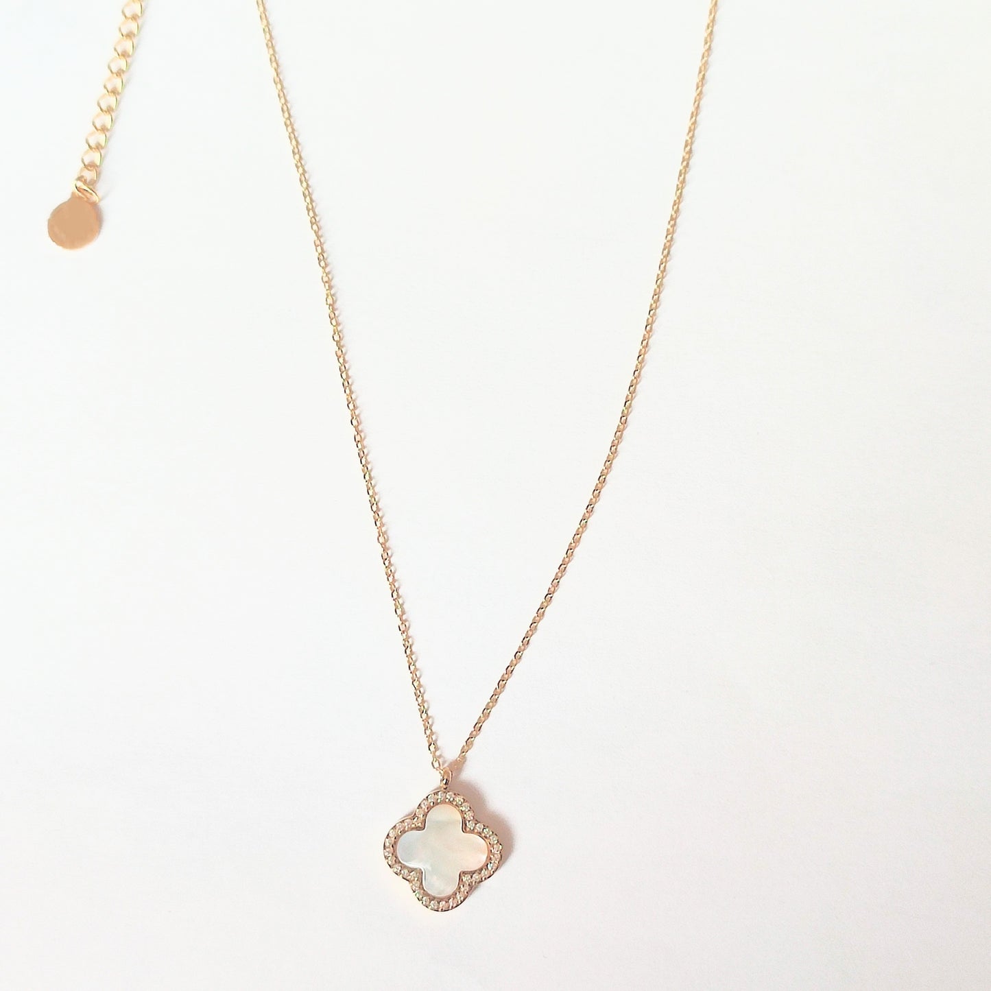 Collier trèfle nacre acier inoxydable