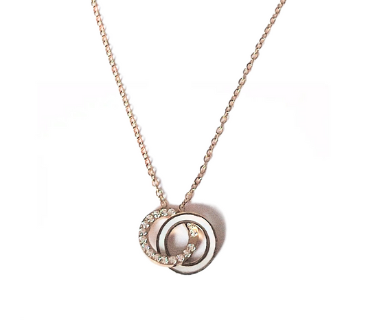 Collier cercles entrelacés en acier inoxydable