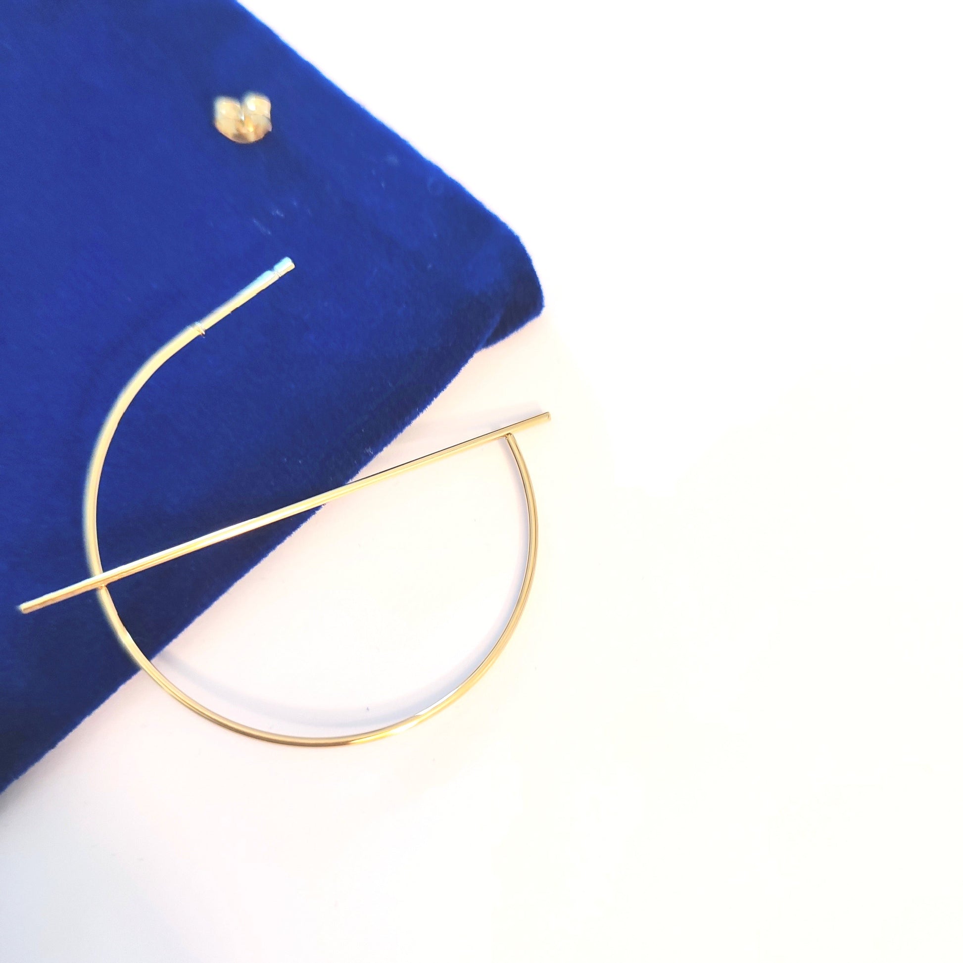Boucles d'oreilles demi créoles 